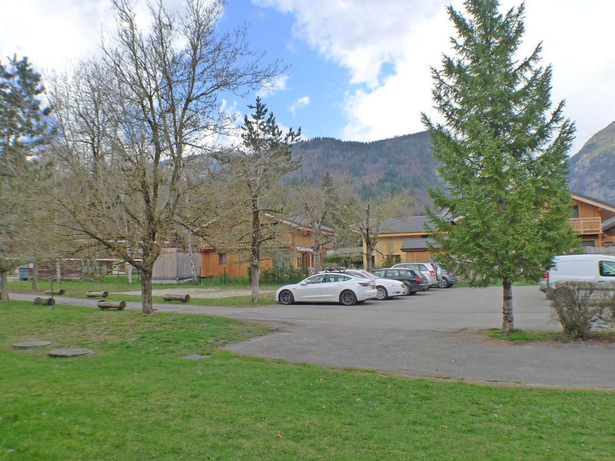 Appartement Cosy Avec Piscines, Parking Et Wifi A Samoens - Fr-1-629-32 ภายนอก รูปภาพ